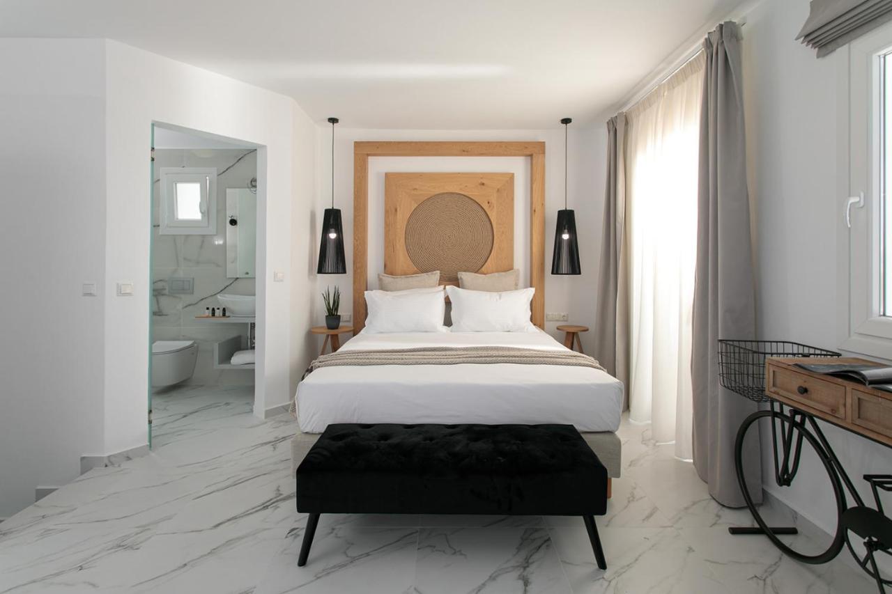 Cosmos Hotel Pláka Екстериор снимка