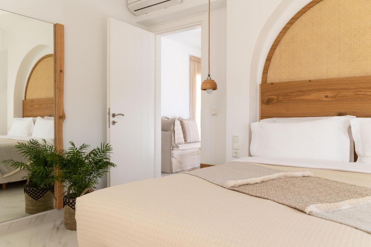 Cosmos Hotel Pláka Екстериор снимка