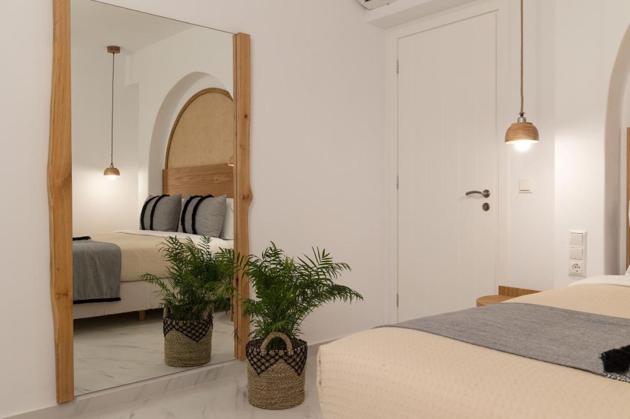 Cosmos Hotel Pláka Екстериор снимка